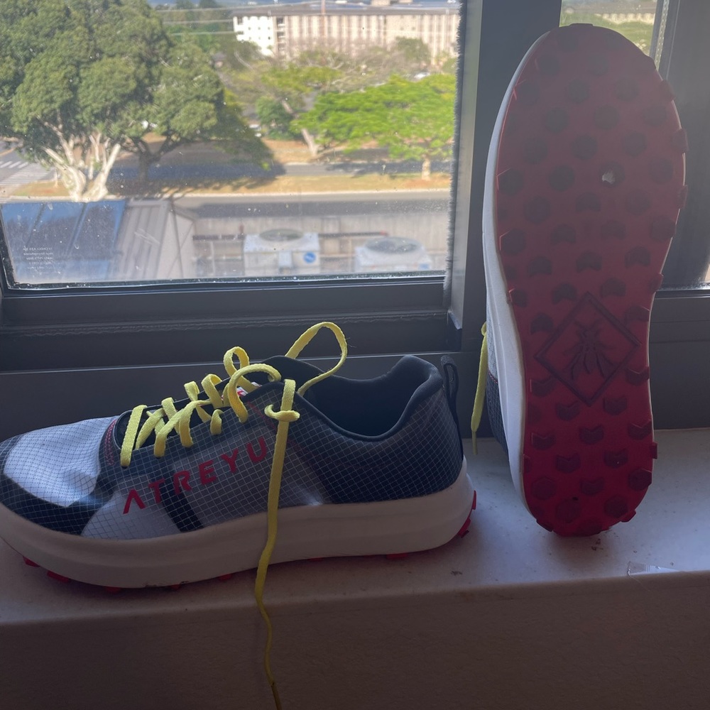 Atreyu Trail Runner Size 12